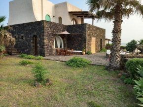 Mursia Mira Mare Pantelleria